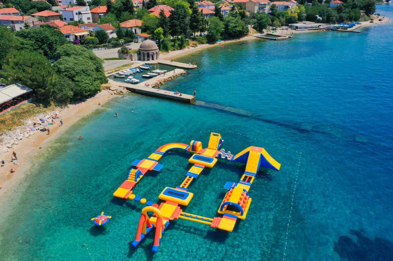 Villa Klaudia With Pool Задар Экстерьер фото